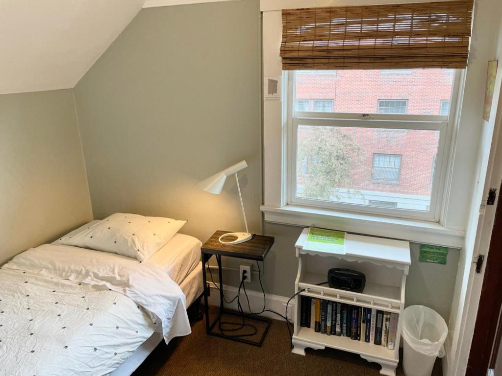 Portland International Guesthouse Экстерьер фото