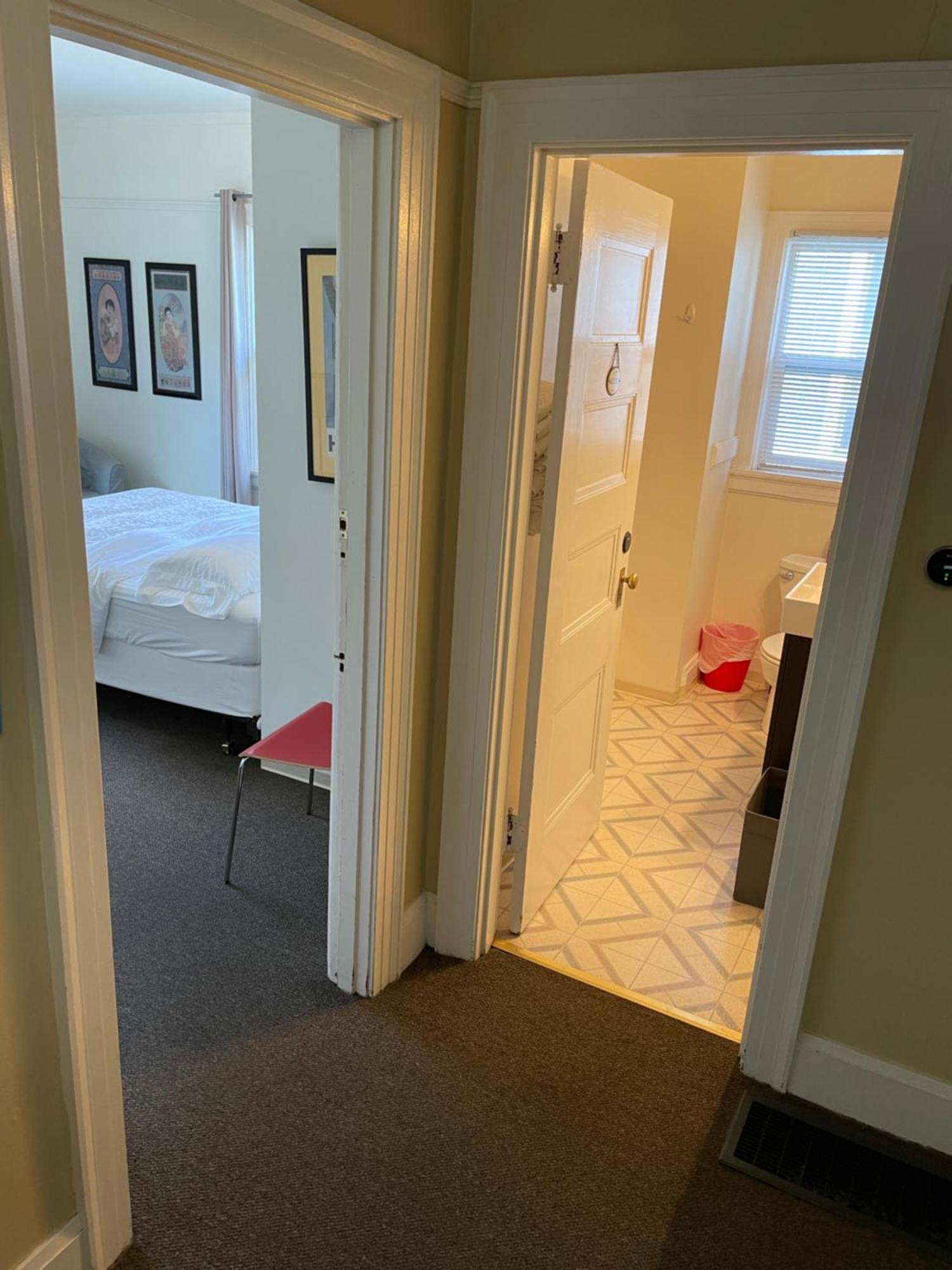 Portland International Guesthouse Экстерьер фото