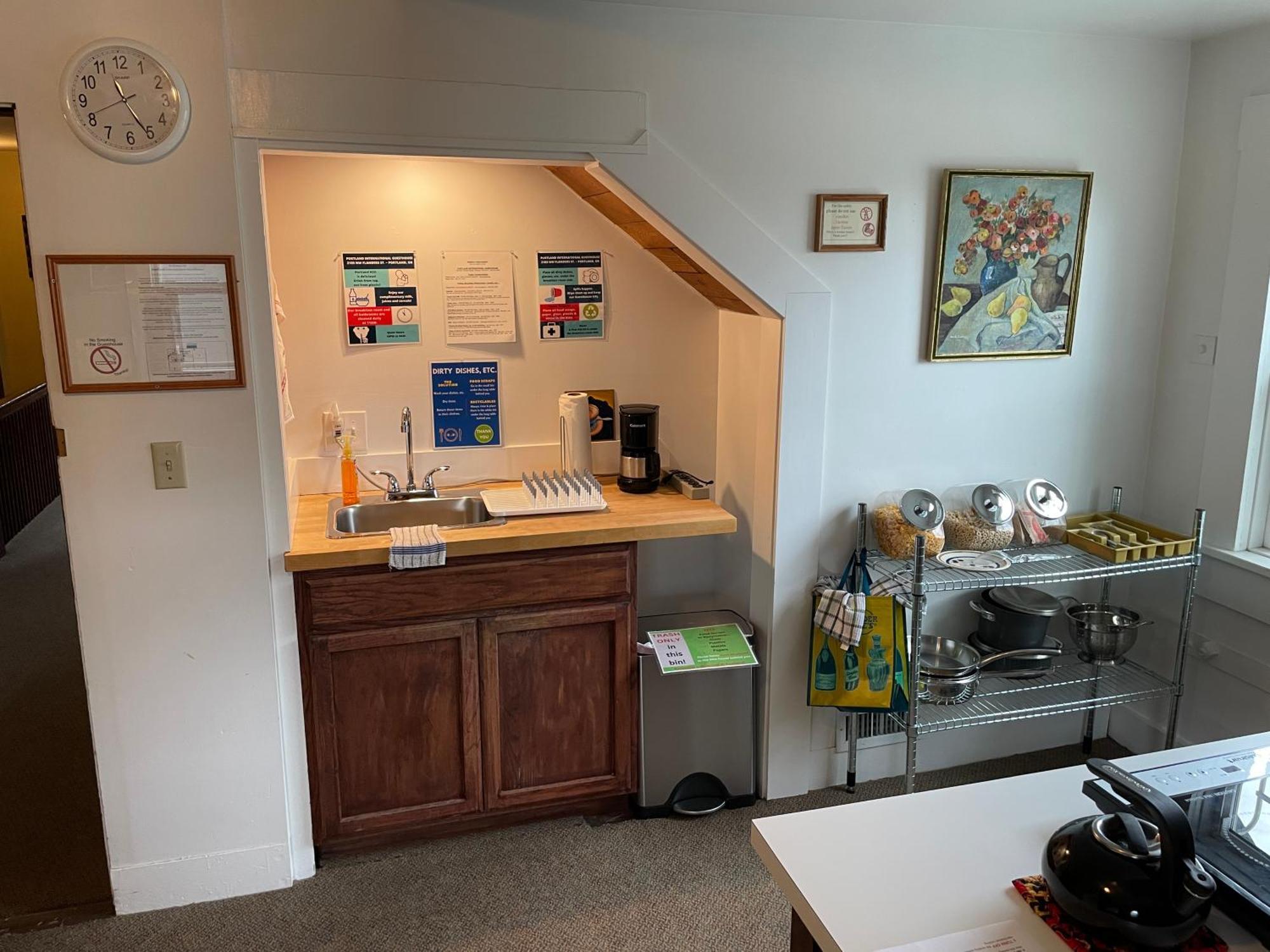 Portland International Guesthouse Экстерьер фото
