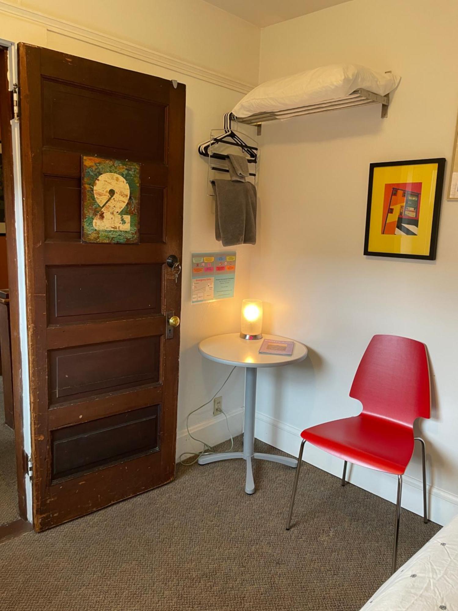 Portland International Guesthouse Экстерьер фото