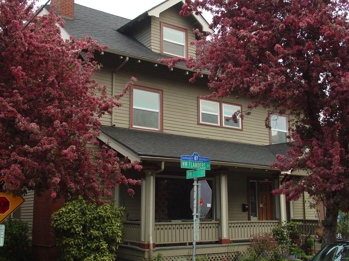 Portland International Guesthouse Экстерьер фото